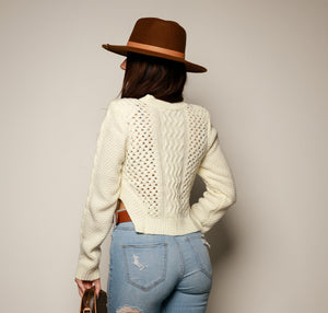 Zaria | Cable Knit Crop